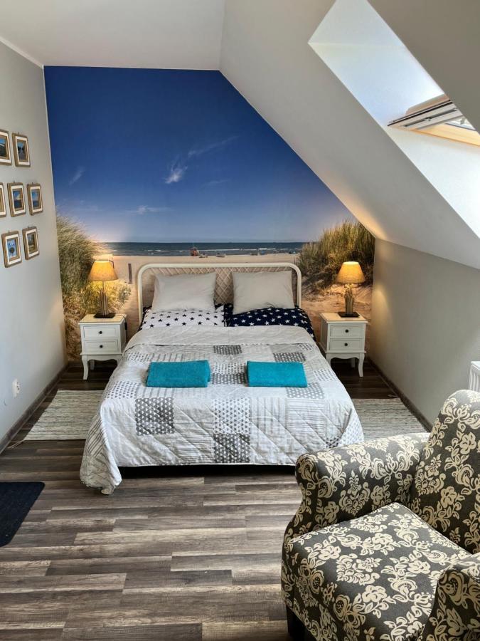 Dom W Trawach Apartman Smoldzinski Las Szoba fotó