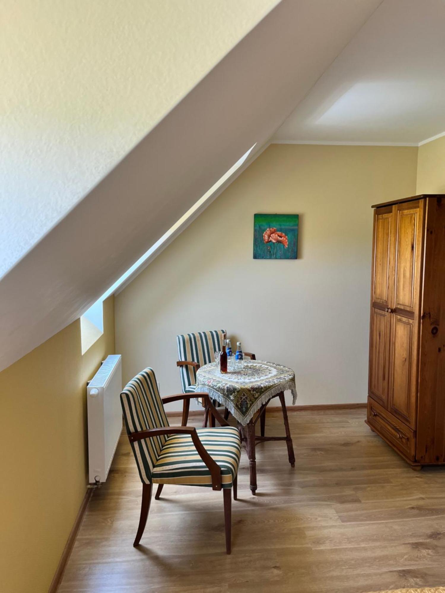 Dom W Trawach Apartman Smoldzinski Las Szoba fotó