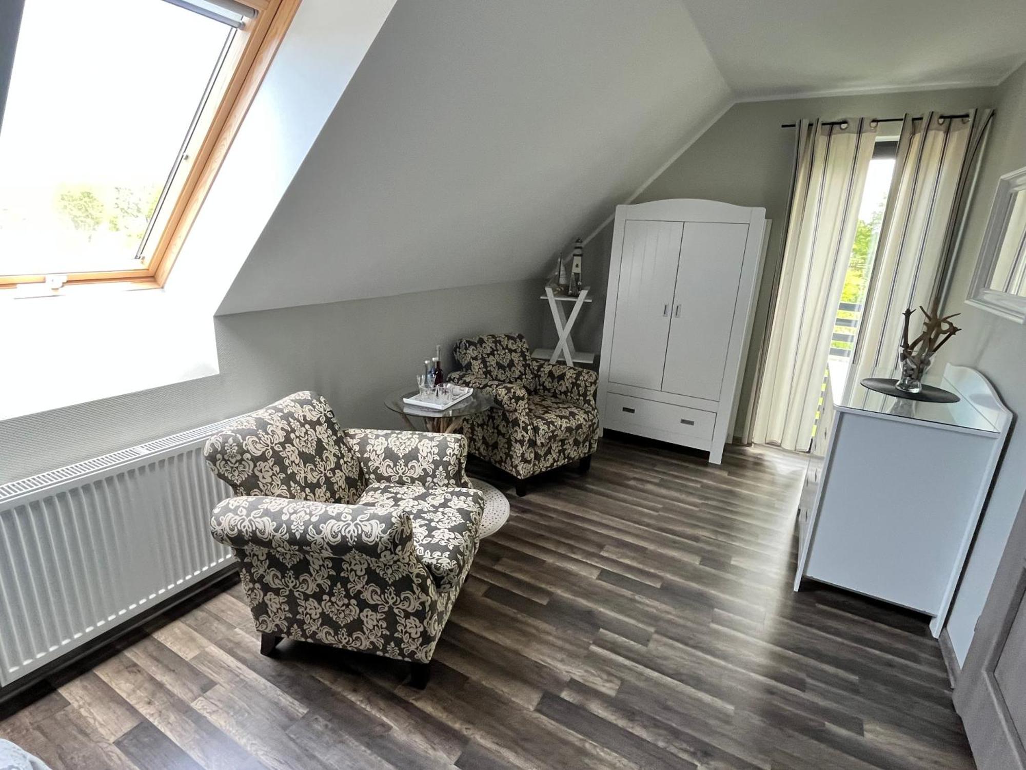Dom W Trawach Apartman Smoldzinski Las Szoba fotó